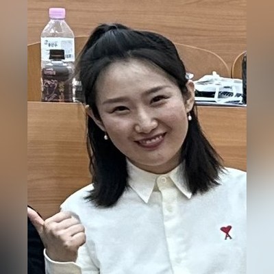 Mengying Tang